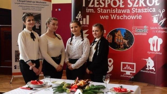 Konkurs na aranżację stołu wigilijnego