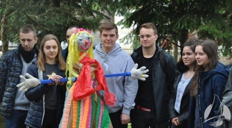 Wypędzili zimę, przywołali wiosnę