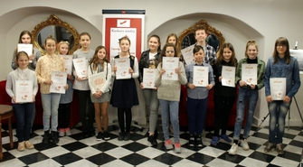 Twardy orzech do zgryzienia i inne polskie frazeologizmy