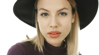 Wybór odżywki do włosów - tańsze czy droższe? Fryzjerskie czy z Marketu?