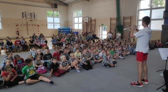 Muzycy w szkołach - audycje muzyczne dla najmłodszych