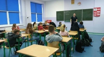 uczniów Zespołu Szkół