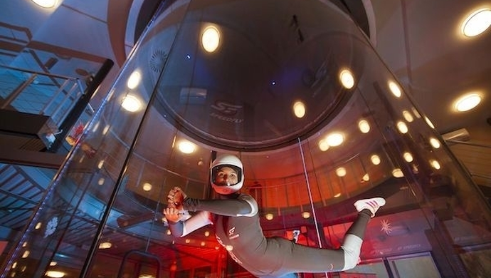  Na czym polega latanie w aerotunelu?