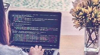 Specjalizacje w IT - które warto wybrać?