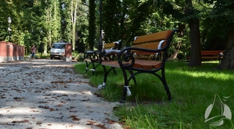 Ławki dotarły do Parku Miejskiego