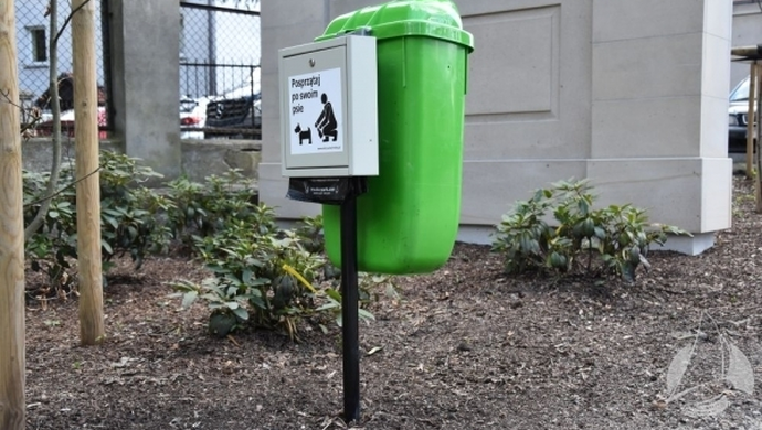 Posprzątaj po swoim psie! 