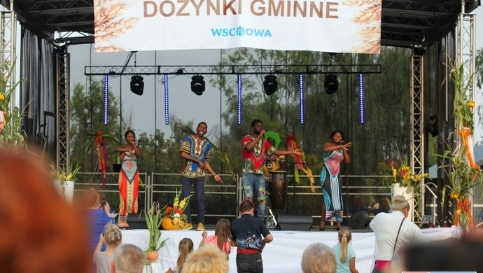 Gminne Dożynki w Osowej Sieni 2021 [ZDJĘCIA]