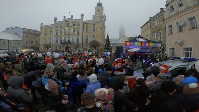 Lodowisko oficjalnie otwarte (RELACJA)