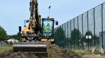 Teren przy Orliku placem budowy