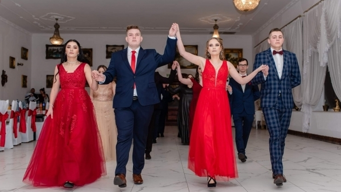 - studniówka ZSP w Sławie