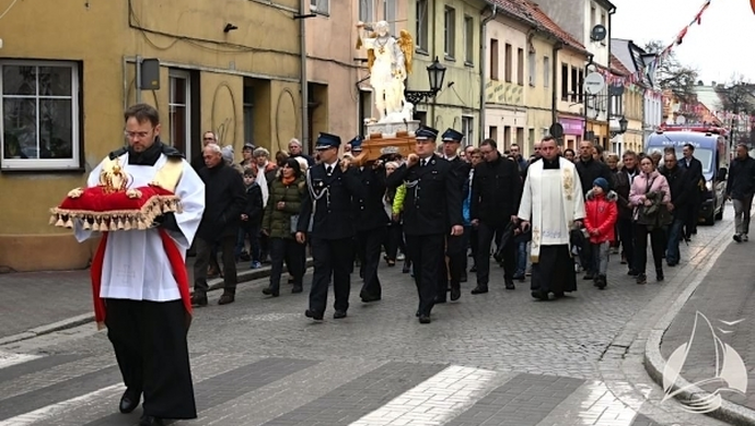 Św. Michał Archanioł nawiedził Sławę (ZDJĘCIA)
