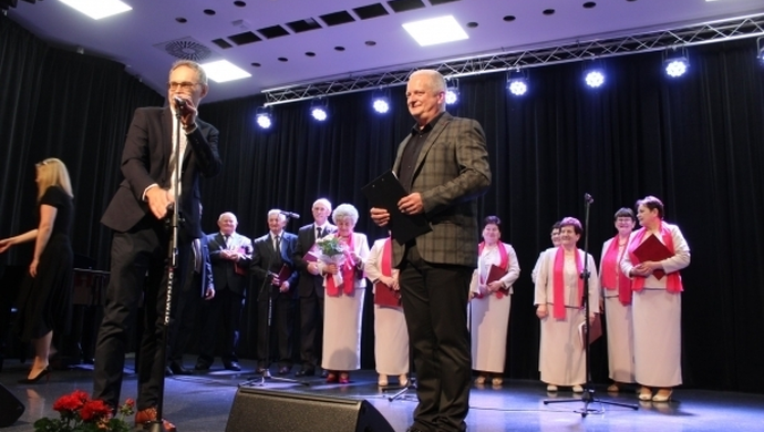 I Przegląd Pieśni Patriotycznych w wykonaniu chórów senioralnych (ZDJĘCIA)