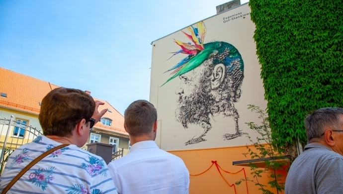 Mural Geta Stankiewicza odsłonięty! (VIDEO)