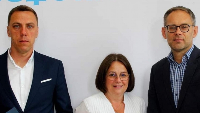 Sylwia Bąkiewicz i Maciej Grabianowski pozostają na stanowiskach