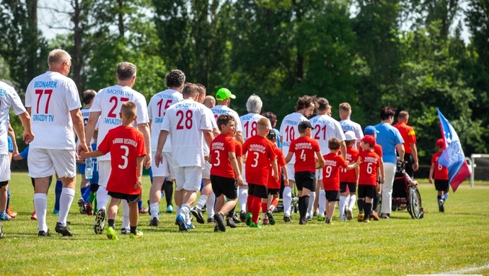 Gwiazdy telewizji zmierzyły się ze wschowskimi przedsiębiorcami (RELACJA)