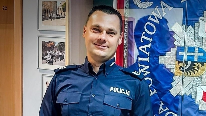 Walka o życie mężczyzny wygrana dzięki policjantowi
