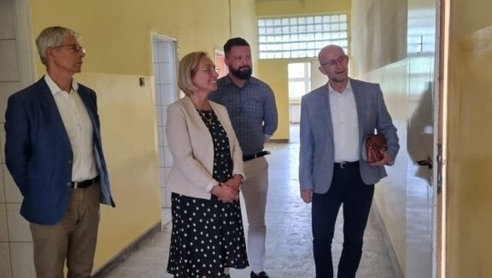 Kuratorium zawitało do Sławy