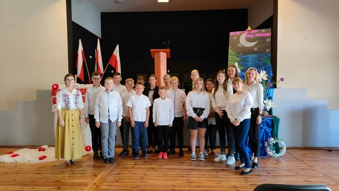 Narodowe Czytanie 2022 w Szlichtyngowej (ZDJĘCIA)