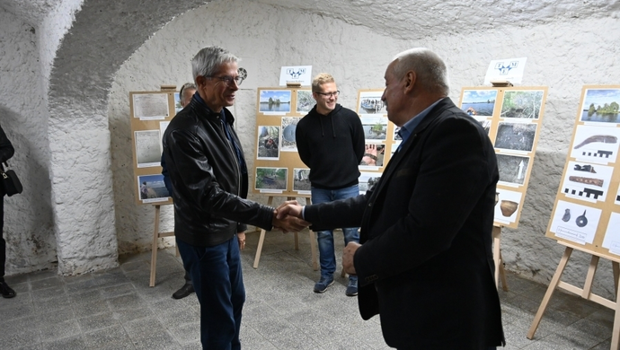 "Ta ziemia pachnie historią, tylko trzeba znaleźć jej zapach"