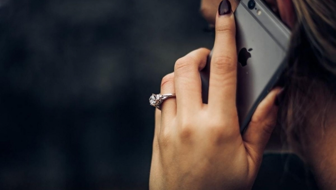 Po telefonie od oszusta z konta zniknęło jej 10 tys. zł