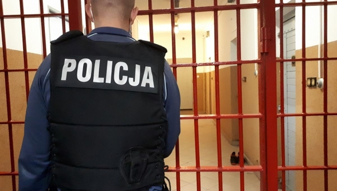 Kryminalni zatrzymali włamywacza i odzyskali skradzione przedmioty