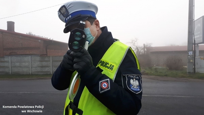 Pędził 121 km/h na 50-tce w terenie zabudowanym