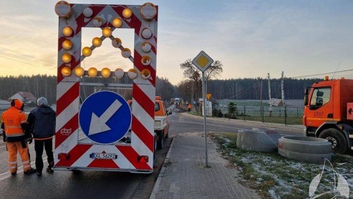 Uwaga! Utrudnienia w ruchu na trasie Stare Strącze - Krzepielów (FOTO)