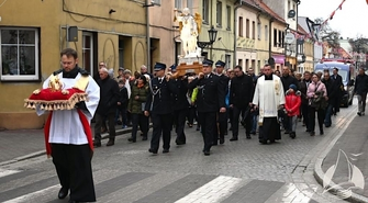 Św. Michał Archanioł nawiedził Sławę (ZDJĘCIA)