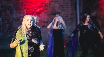 Spektakl „Dłonie” w wykonaniu Teatru na Wietrze (VIDEO)