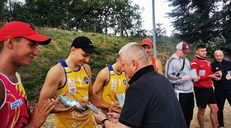 Bąkiewicz i Kostera zwyciężyli w Otwartym Turnieju Siatkówki Plażowej w Lginiu
