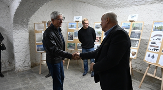 "Ta ziemia pachnie historią, tylko trzeba znaleźć jej zapach"