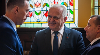 Wojewoda Lubuski spotkał się ze wschowskimi dyrektorami i nauczycielami (VIDEO)