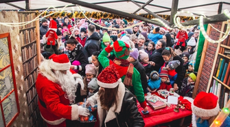 Wizyta Świętego Mikołaja we Wschowie (ZDJĘCIA)