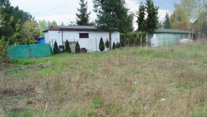 położonej w obrębie Tarnowa Jeziernego