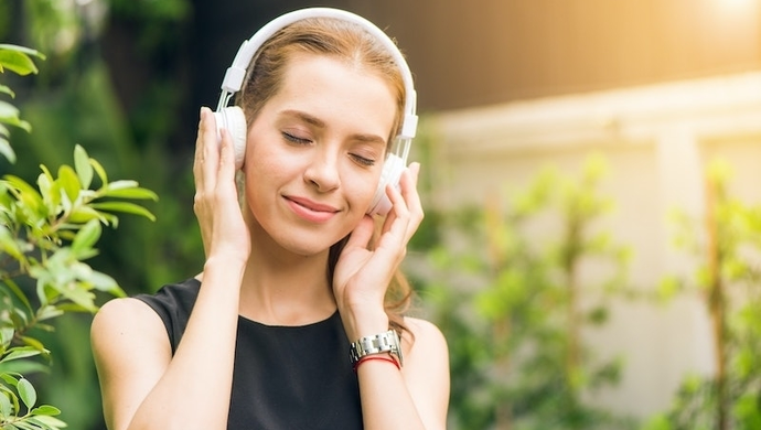 Muzykoterapia - jak muzyka może wpłynąć na Twoje zdrowie i samopoczucie?