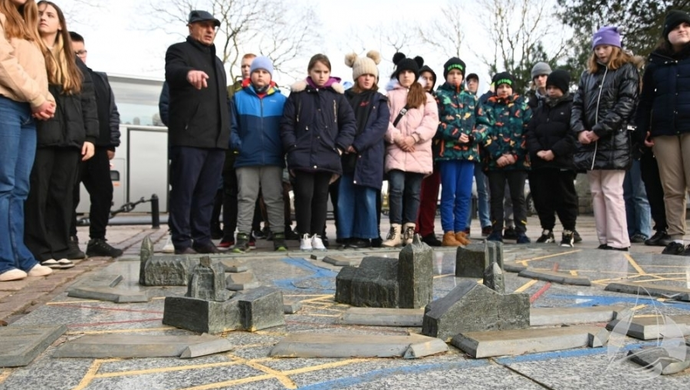 Upamiętnili rocznicę zaślubin Polski z morzem