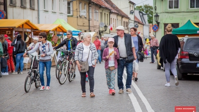 Zmiana organizacji ruchu na Starym Rynku w Sławie