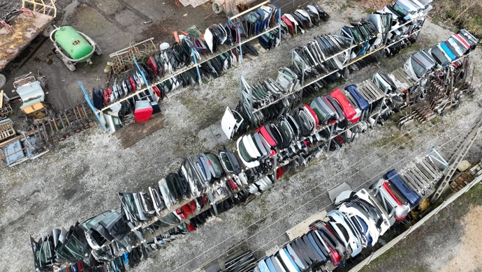 Gmina Wschowa: Kontrola WIOŚ ujawniła nielegalny demontaż pojazdów