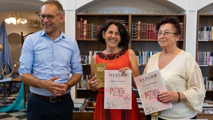 Ósemka czy usemka? „Dyktando o Pióro Burmistrza” rozstrzygnięte! (FOTO)