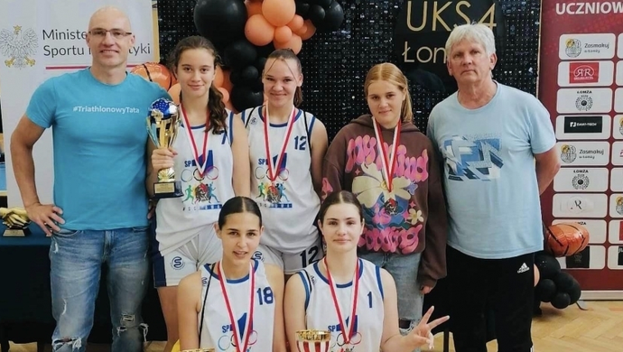Koszykarki z SP 1 we Wschowie zdobyły wicemistrzostwo Polski! (FOTO)