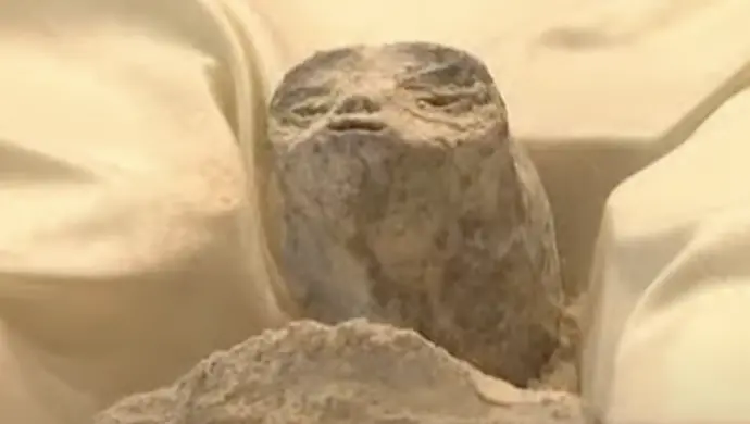 UFO w Meksyku?! W Kongresie zaprezentowano 1000-letnie „ciała obcych”