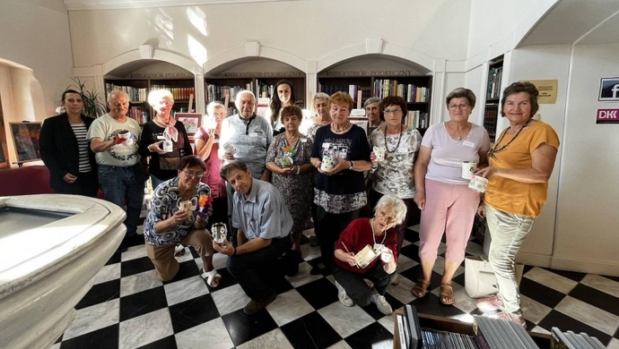 Warsztaty „Z niczego coś pięknego” w Bibliotece Publicznej we Wschowie