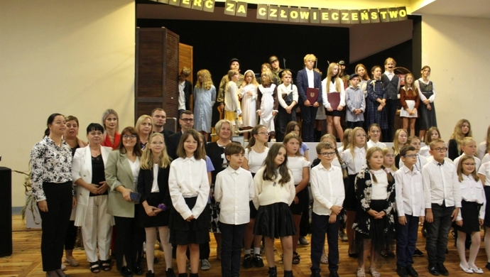 Spektakl teatralny w Szlichtyngowie: „Samarytanie z Markowej” (FOTO)