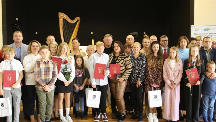 Szlichtyngowa. Uroczystość wręczenia stypendiów Burmistrz (FOTO)