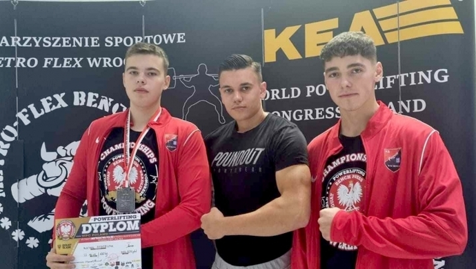 Młodzi trójboiści Pogoni Wschowa z medalami na Mistrzostwach Polski (FOTO)