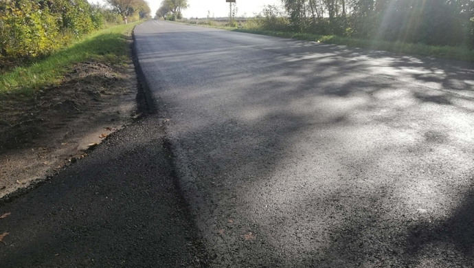 Remont drogi wojewódzkiej nr 324 w Gminie Szlichtyngowa trwa w najlepsze