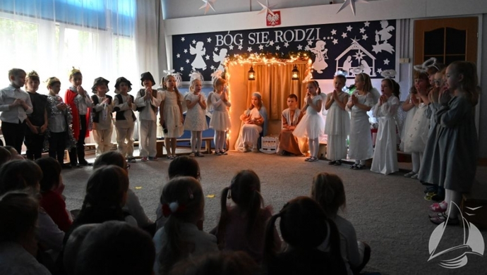 Jasełka jak z bajki. Przedszkolaki ze Sławy zachwyciły widzów!