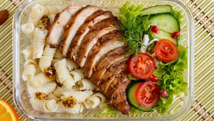 Catering dietetyczny: klucz do zdrowej i smacznej diety!