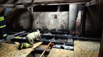 Pożar sali wiejskiej w Wygnańczycach (FOTO)