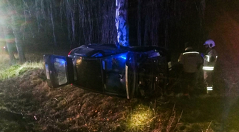 - kolizja aut na trasie Sława-Głogów